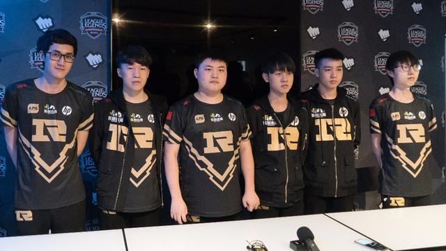 展示了其争 展示了其争