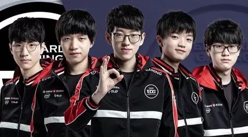 强大的比赛 强大的比赛