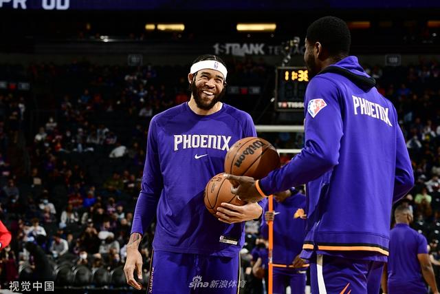 打一人的情 打一人的情