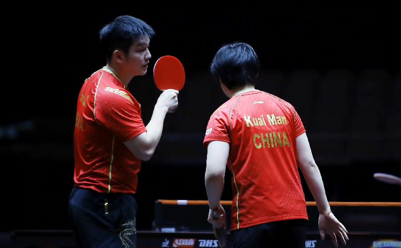 的氛围下保 的氛围下保